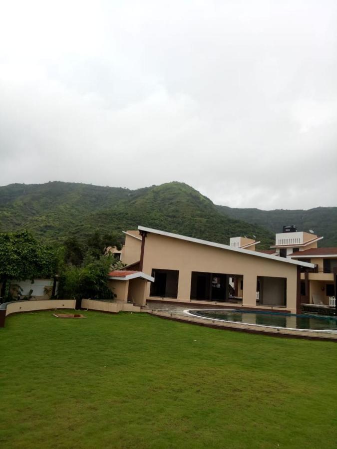 Akshaya Villa Lonavala Eksteriør billede